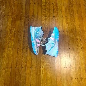 Nike Kyrie 7. Sz 12. White, Light Blue, Pink and Black